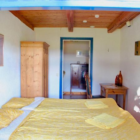 Tryde 1303 B&B Pa Oesterlen Tomelilla Εξωτερικό φωτογραφία