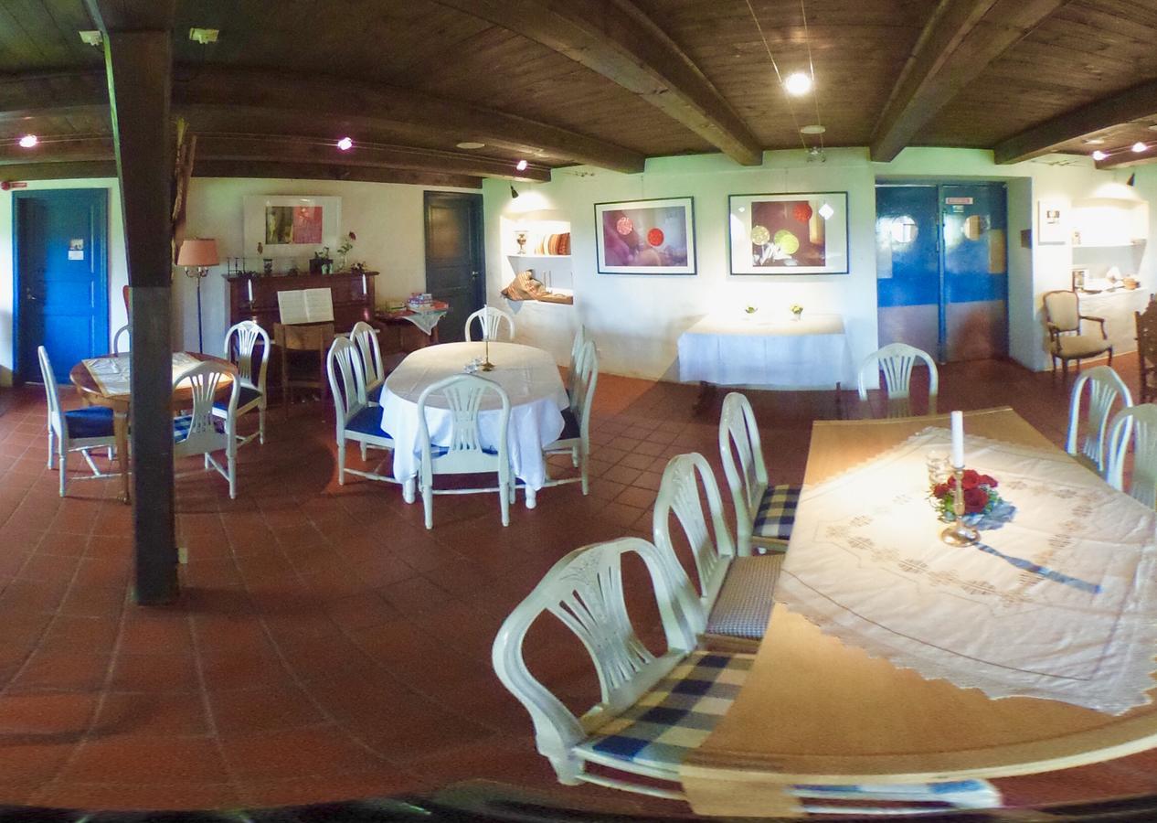 Tryde 1303 B&B Pa Oesterlen Tomelilla Εξωτερικό φωτογραφία